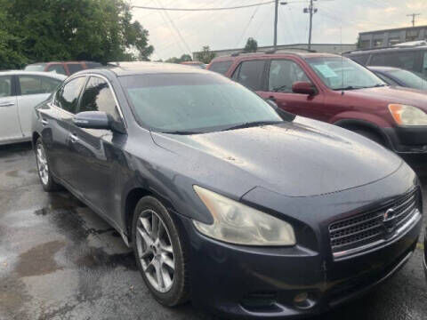 2011 NISSAN Maxima