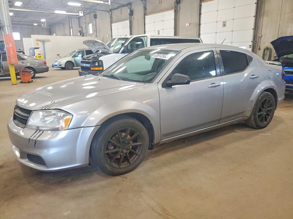 2013 DODGE Avenger
