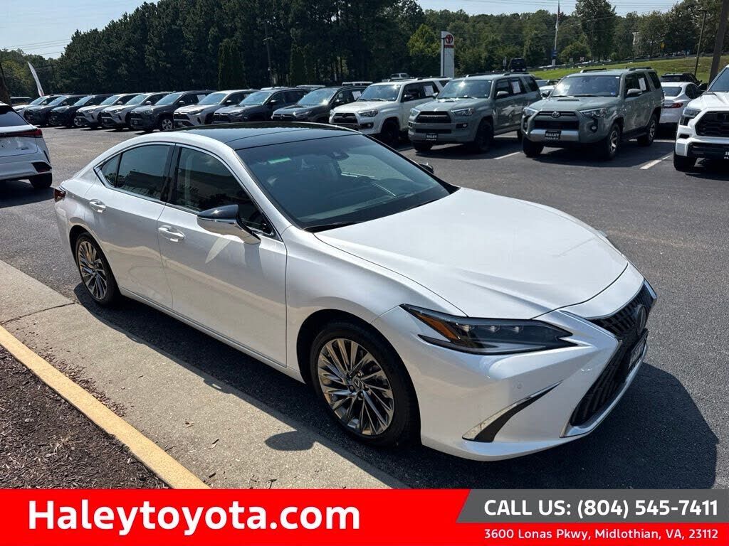 2025 LEXUS ES