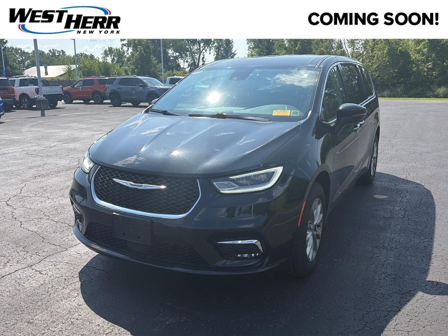2023 CHRYSLER Pacifica