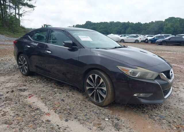 2016 NISSAN Maxima