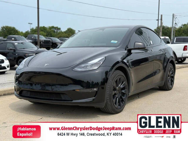 2024 TESLA Model Y