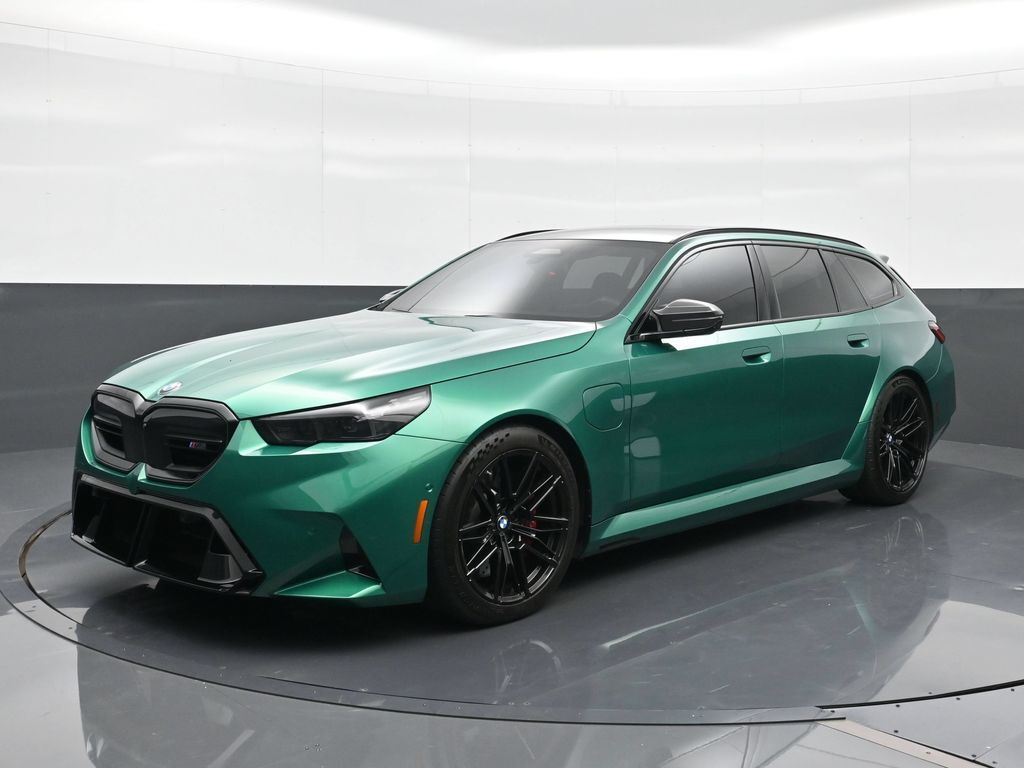 2025 BMW M5