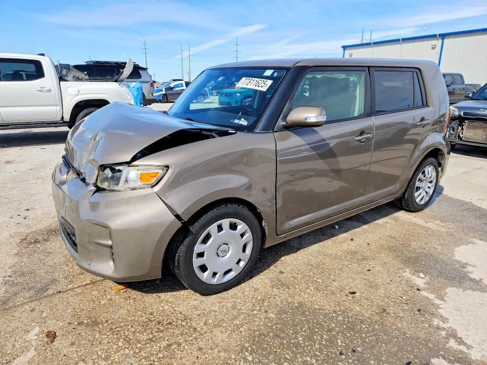 2015 TOYOTA SCION