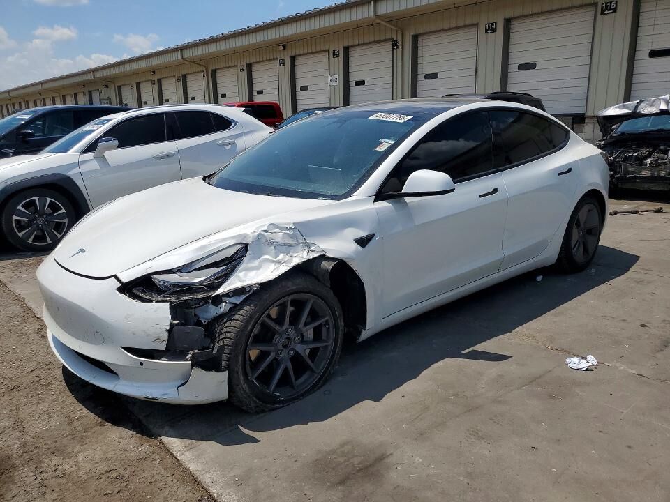 2021 TESLA Model 3