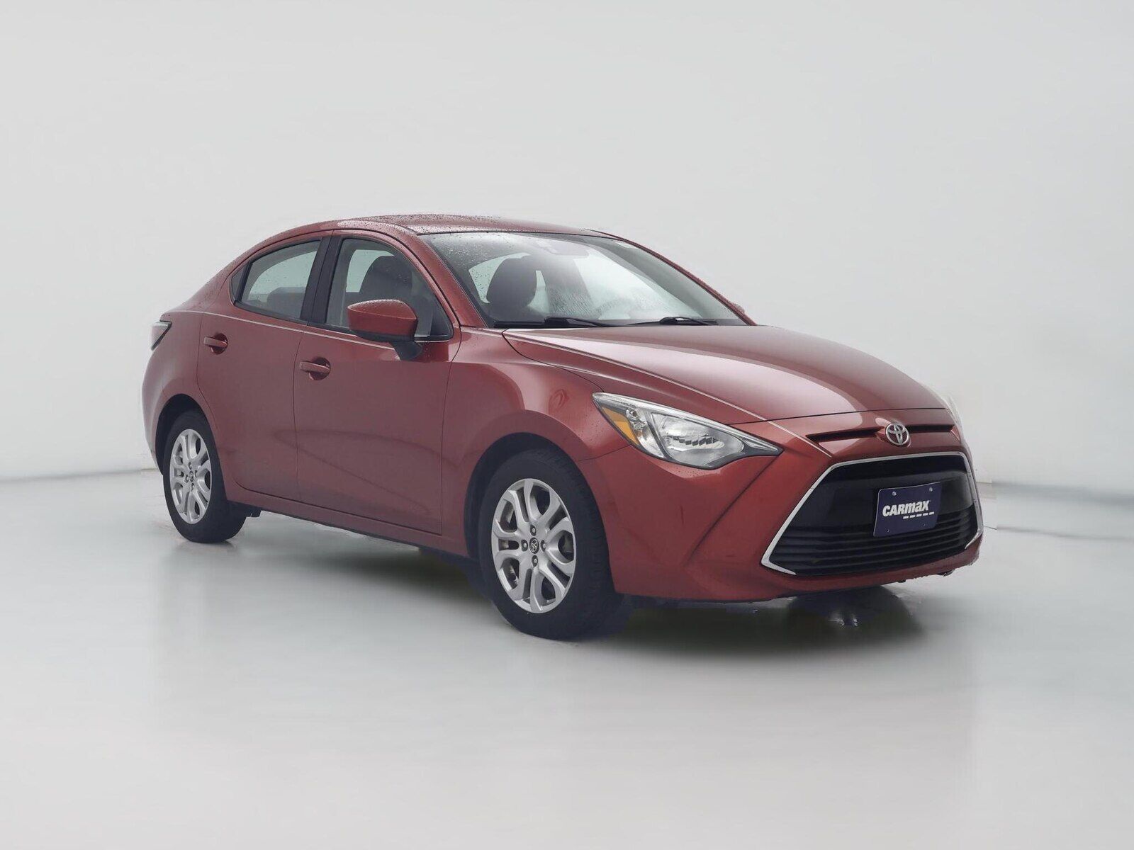 2018 TOYOTA Yaris