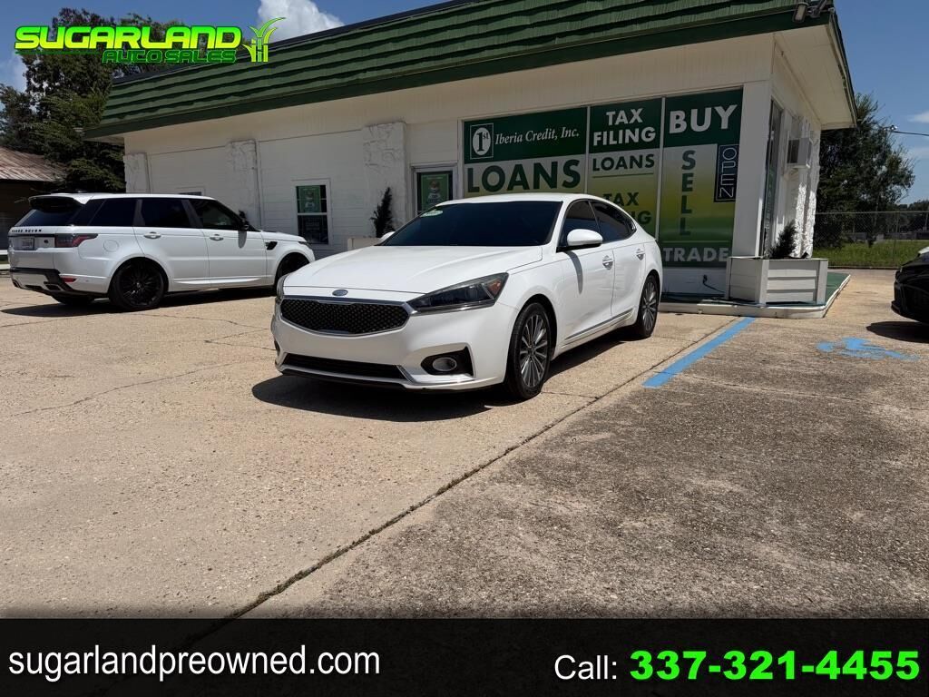 2017 KIA Cadenza
