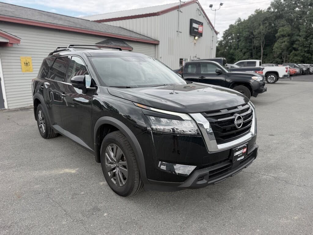2023 NISSAN Pathfinder