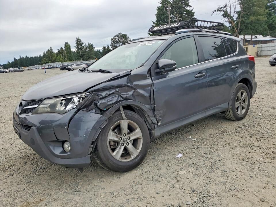 2015 TOYOTA RAV4