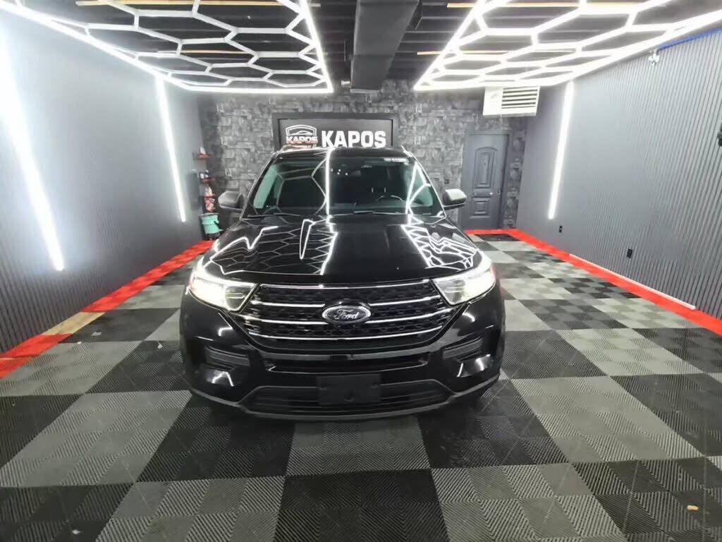 2021 FORD Explorer