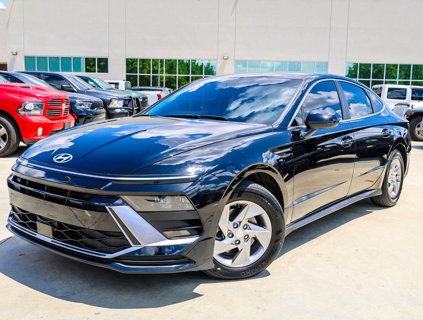 2025 HYUNDAI Sonata