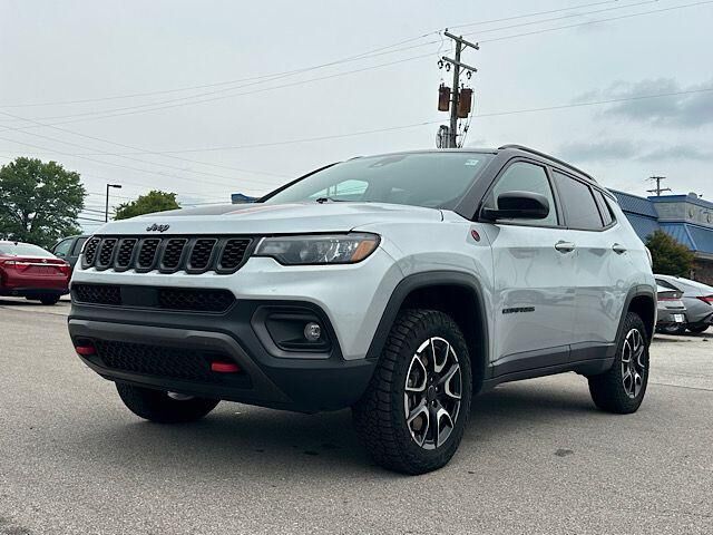 2025 JEEP Compass