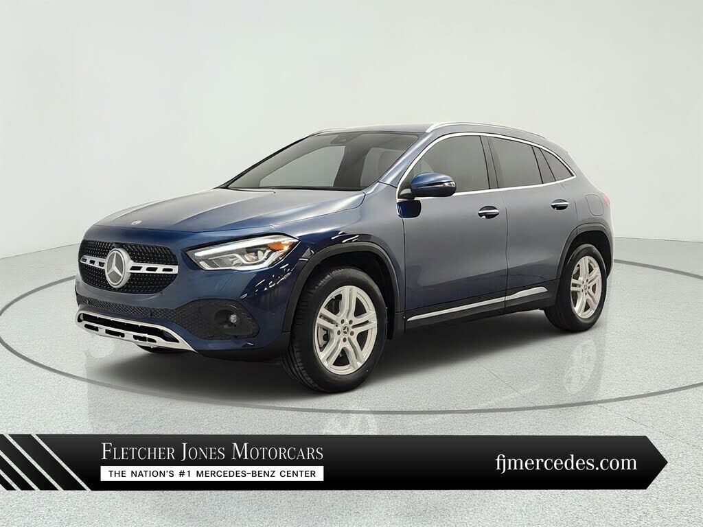 2022 MERCEDES-BENZ GLA-Class