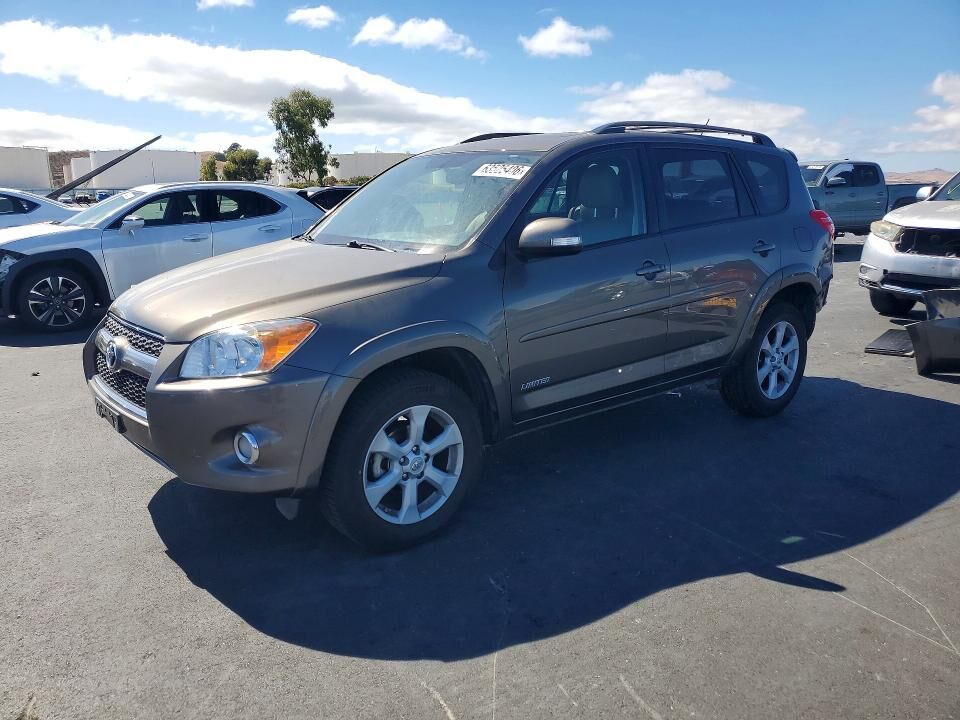 2011 TOYOTA RAV4