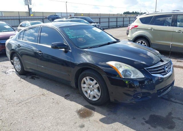 2011 NISSAN Altima