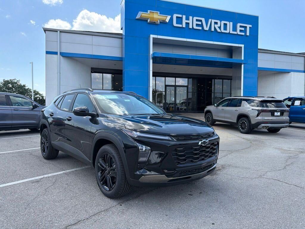 2026 CHEVROLET Trax