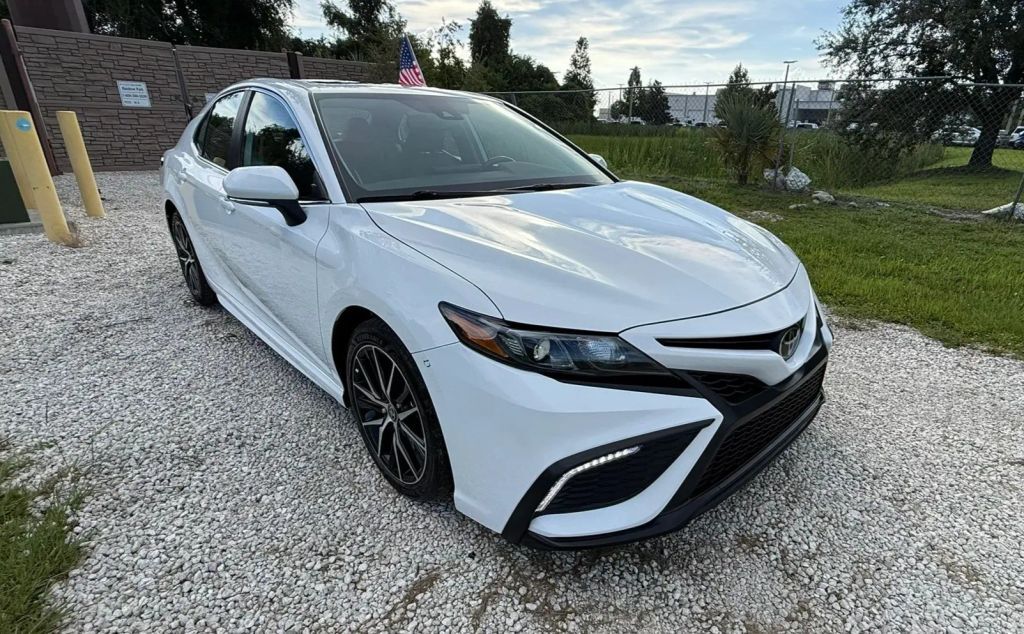 2023 TOYOTA Camry