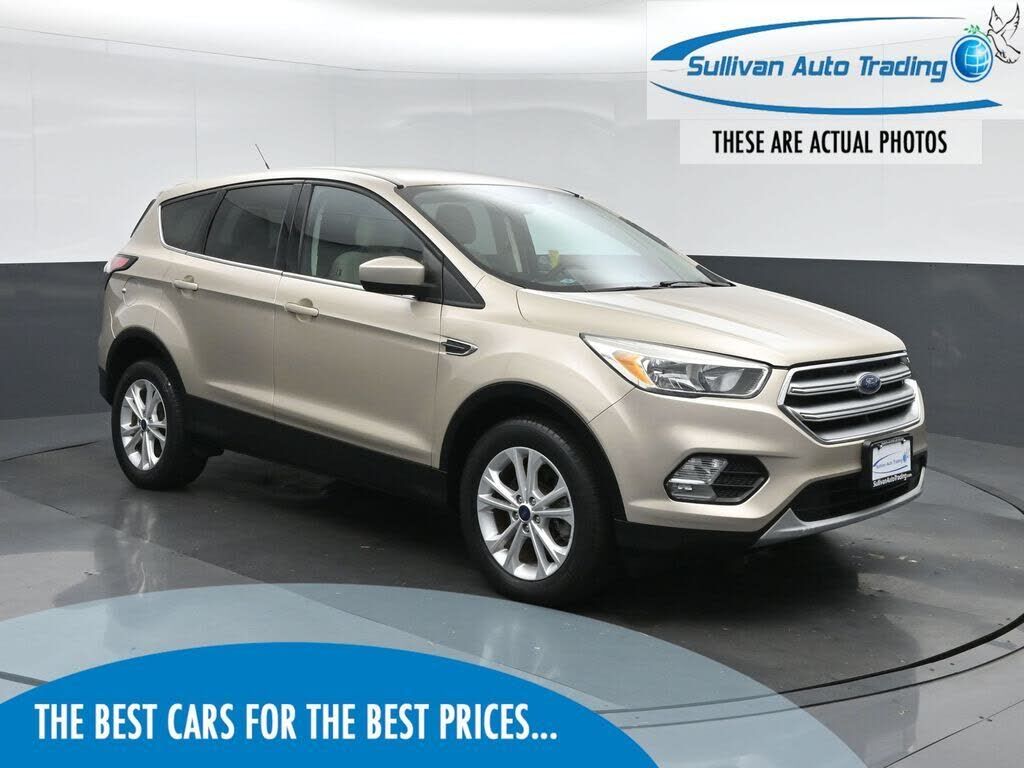 2017 FORD Escape