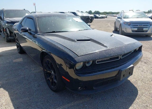 2015 DODGE Challenger