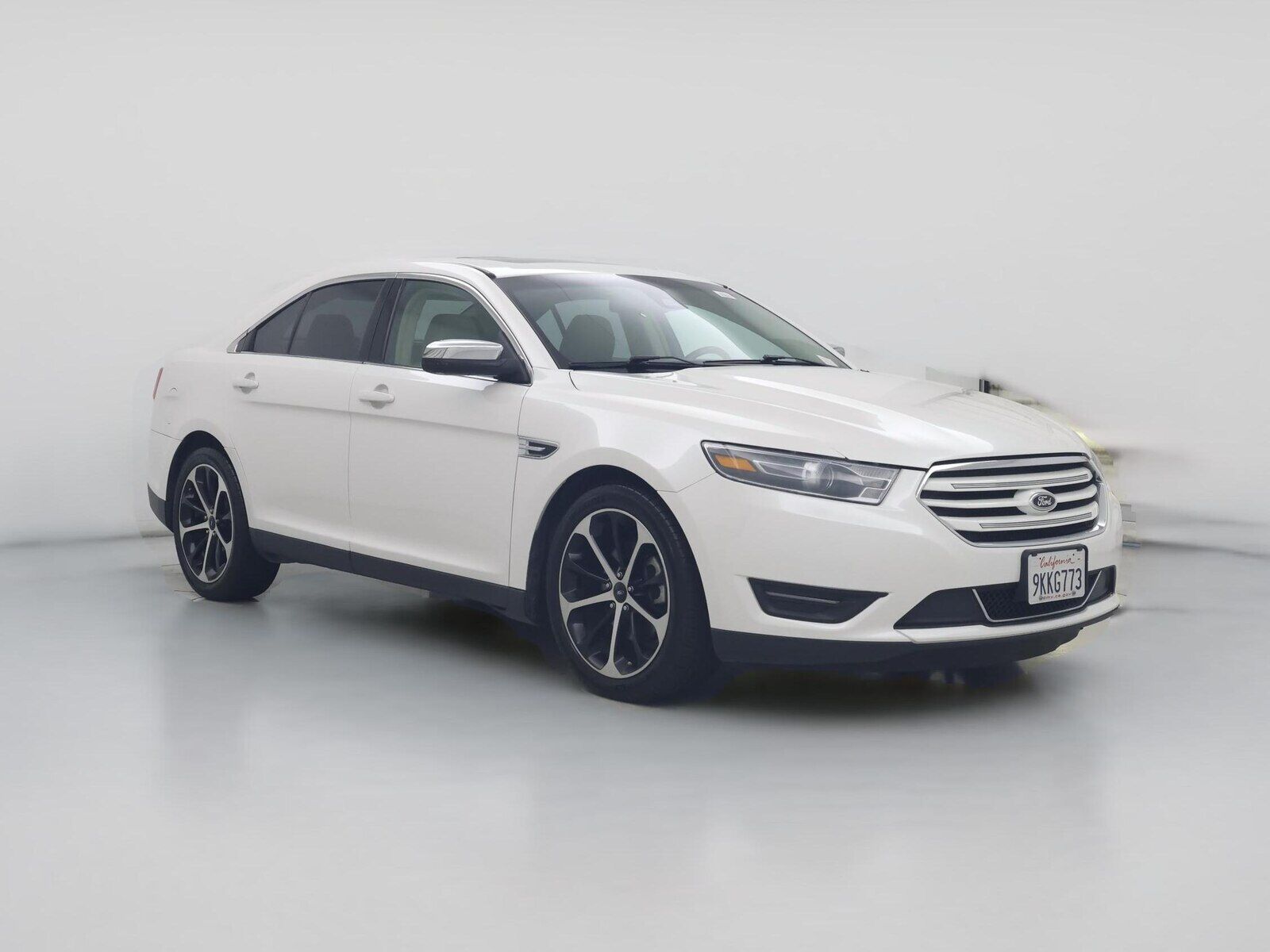 2015 FORD Taurus