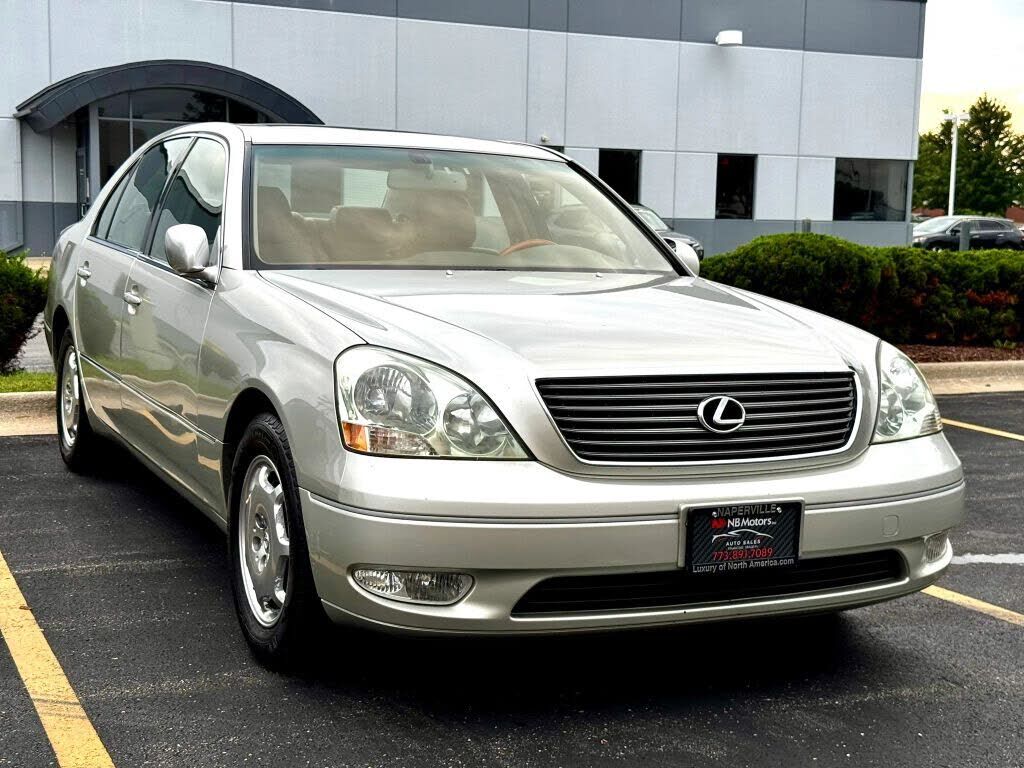 2002 LEXUS LS