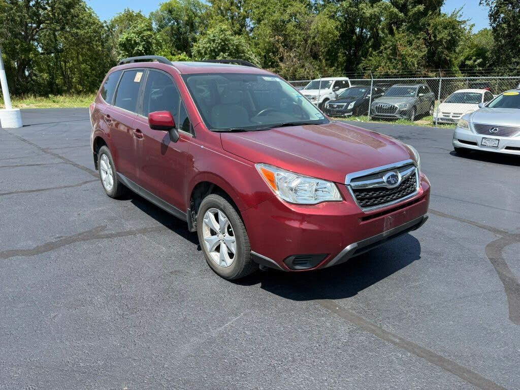 2016 SUBARU Forester