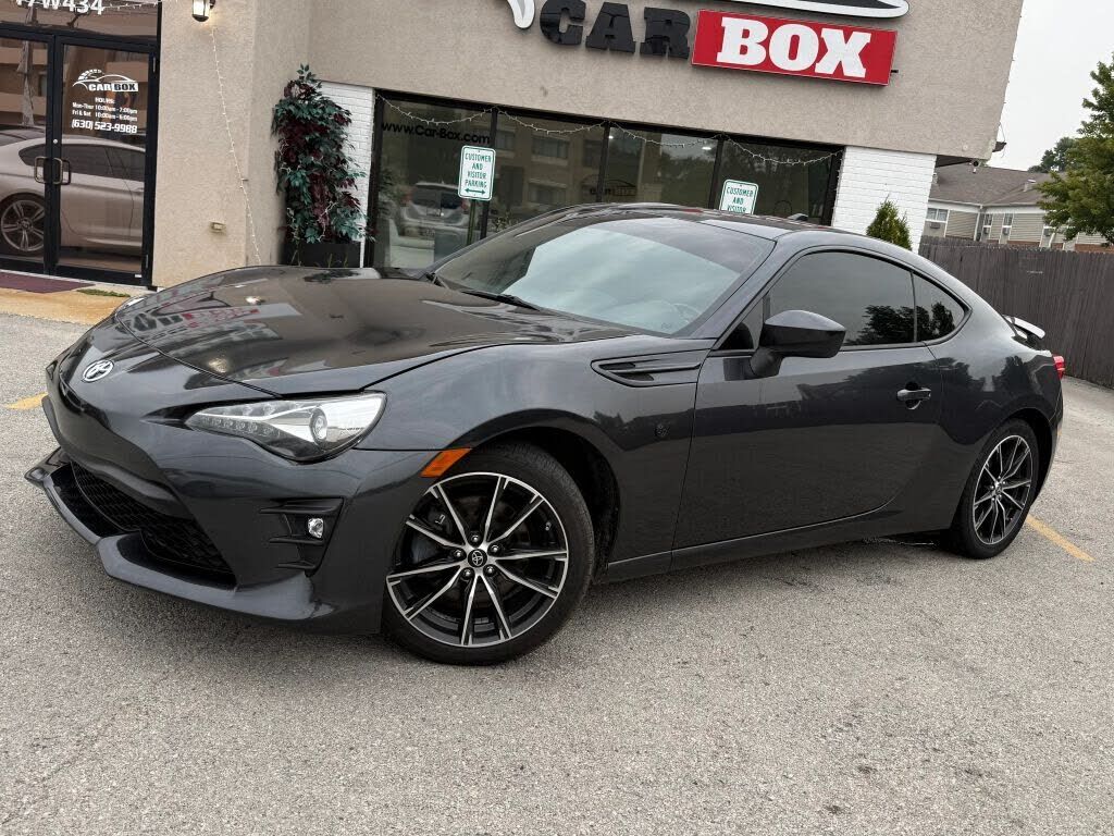 2017 TOYOTA 86