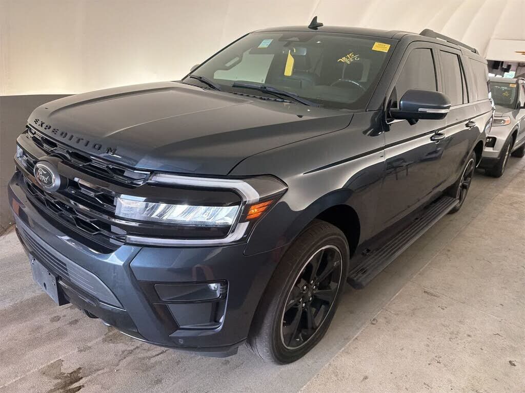 2023 FORD Expedition
