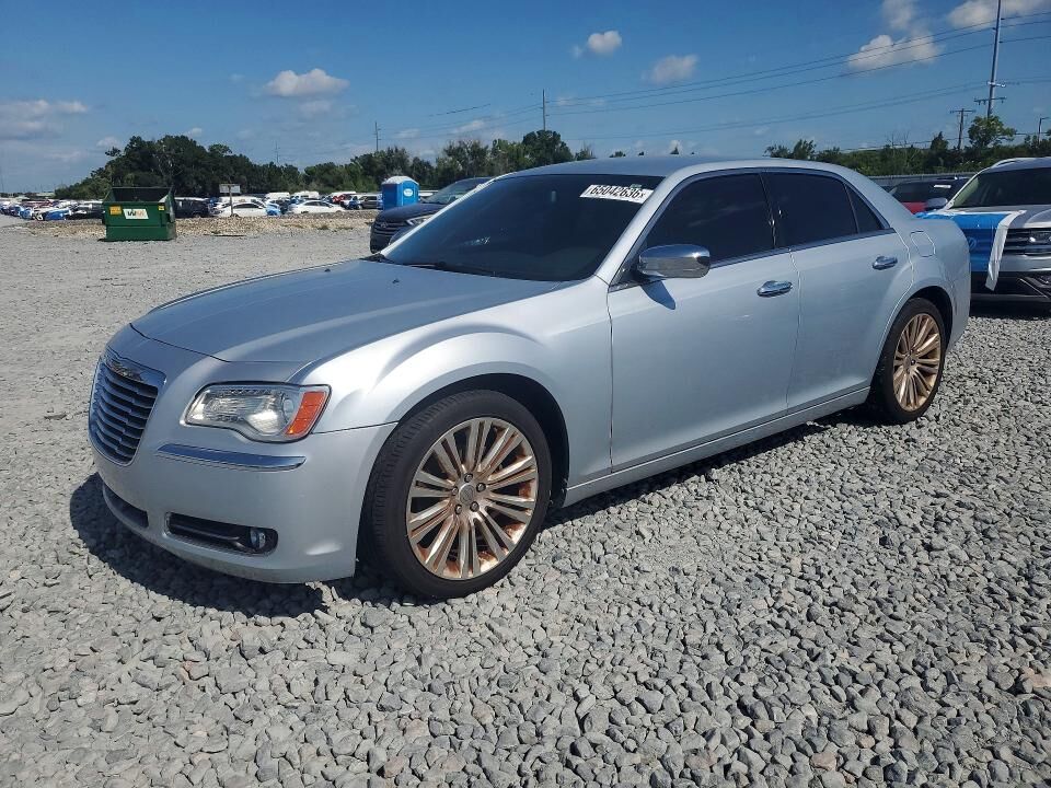 2013 CHRYSLER 300