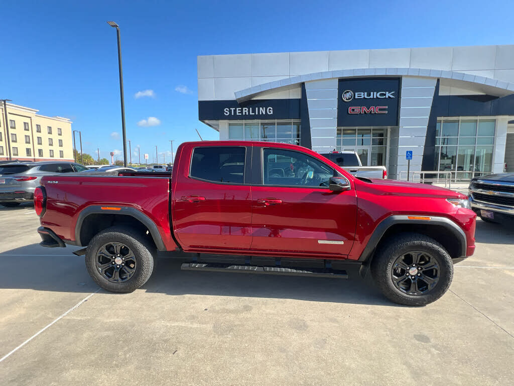 2023 GMC Canyon