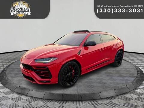 2020 LAMBORGHINI URUS