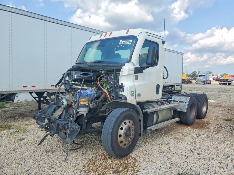 2023 FREIGHTLINER Cascadia