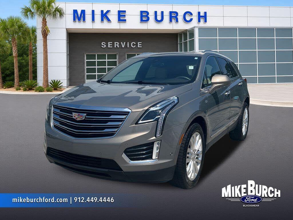 2017 CADILLAC XT5