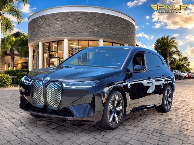 2023 BMW ix