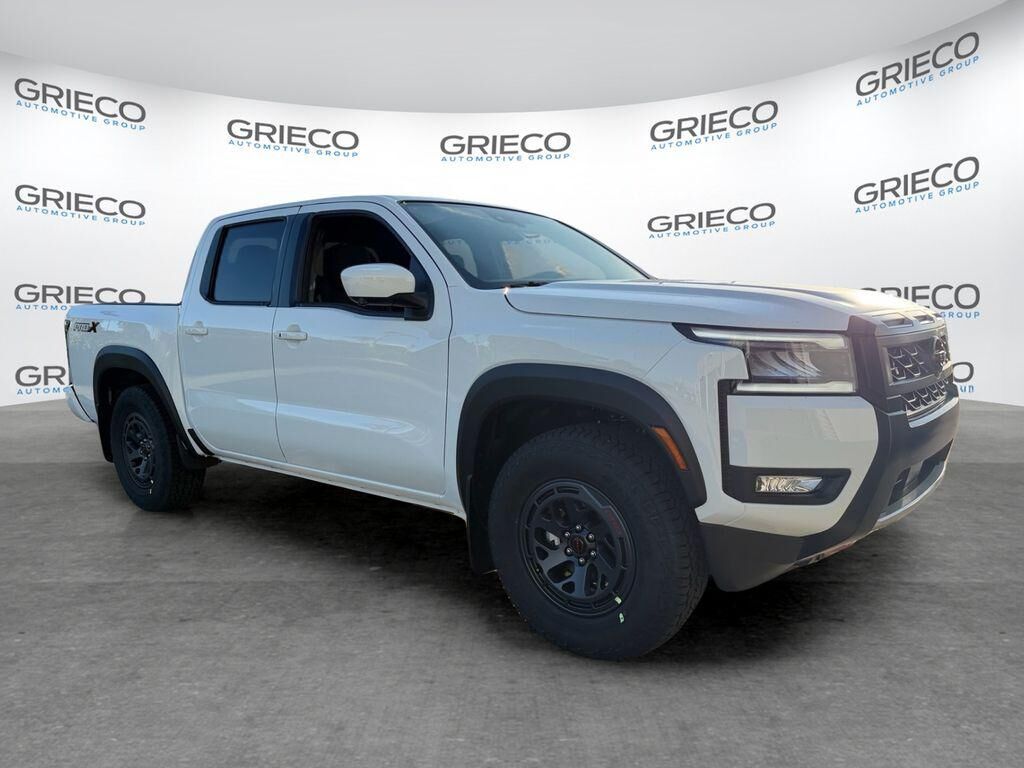 2026 NISSAN Frontier