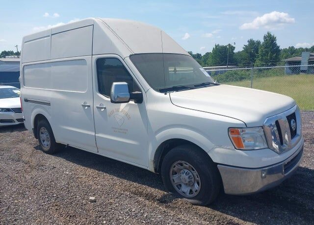 2012 NISSAN NV