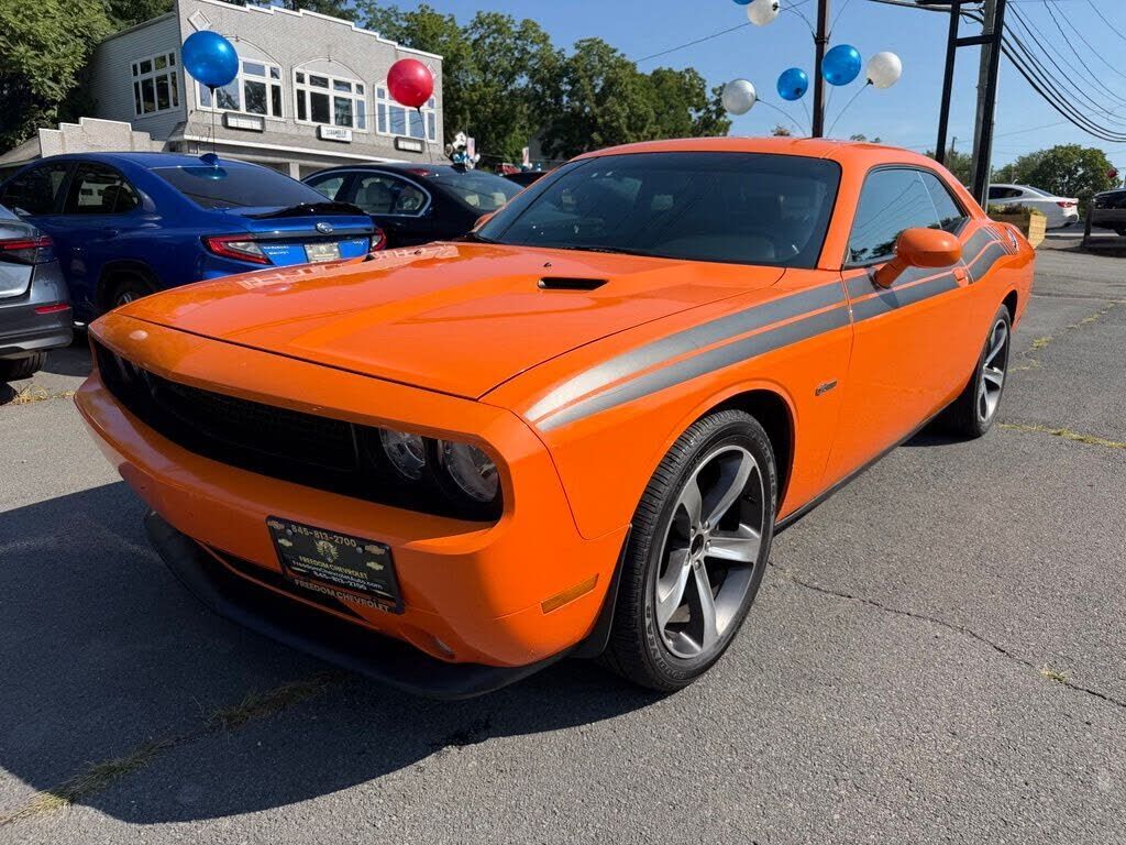 2014 DODGE Challenger