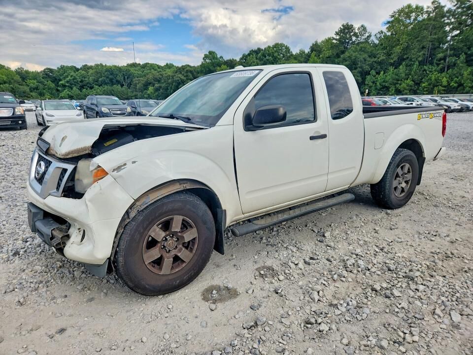 2013 NISSAN Frontier