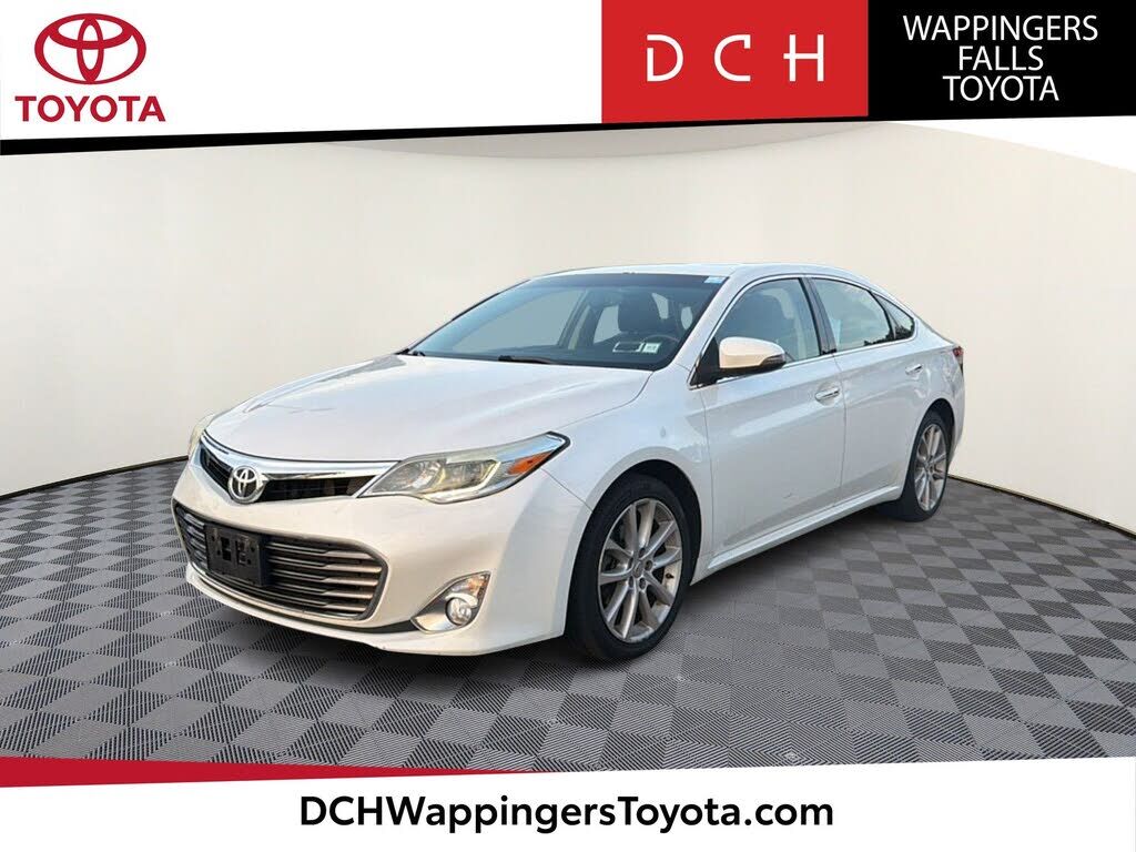 2014 TOYOTA Avalon