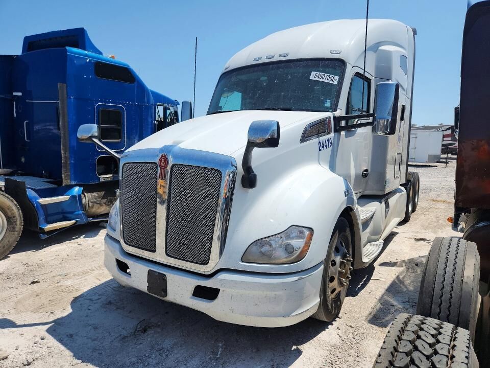 2021 KENWORTH T680