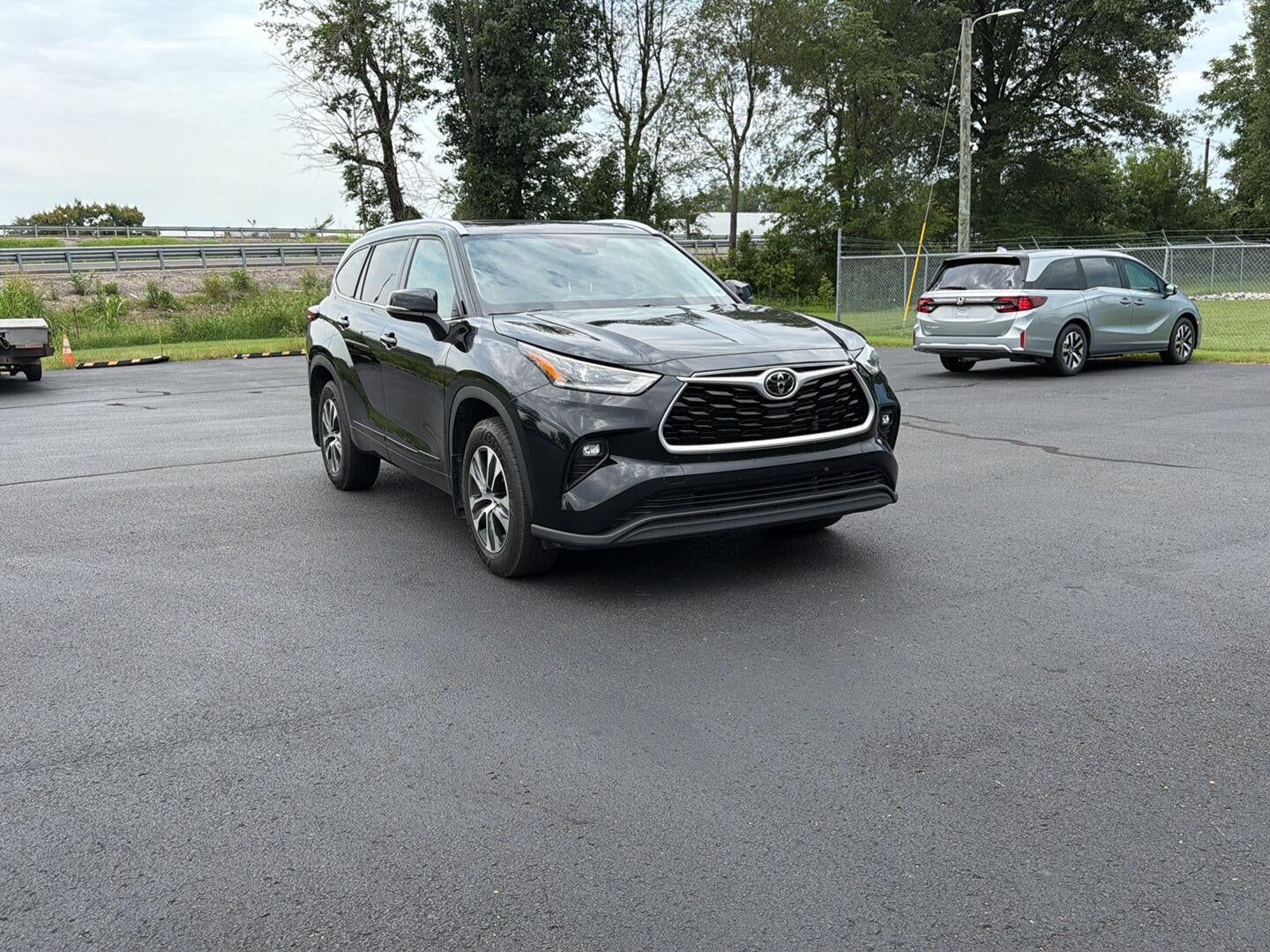 2021 TOYOTA Highlander