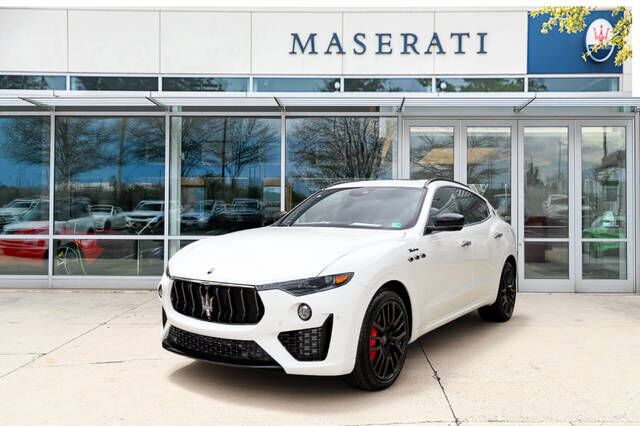 2024 MASERATI Levante