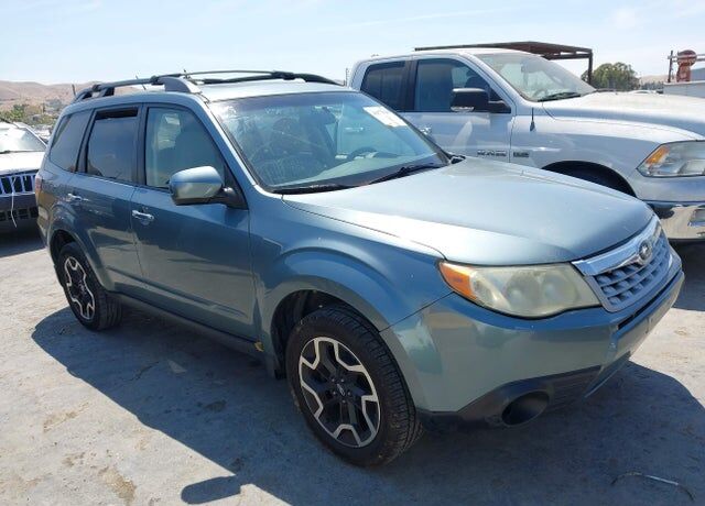 2012 SUBARU Forester