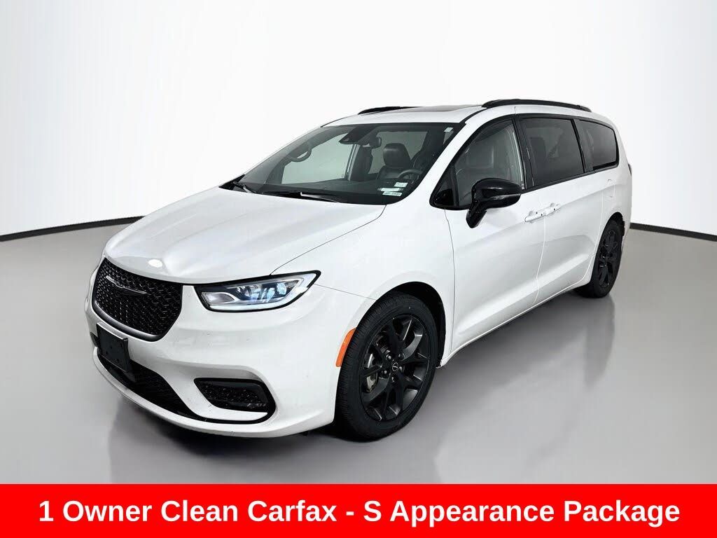 2025 CHRYSLER Pacifica