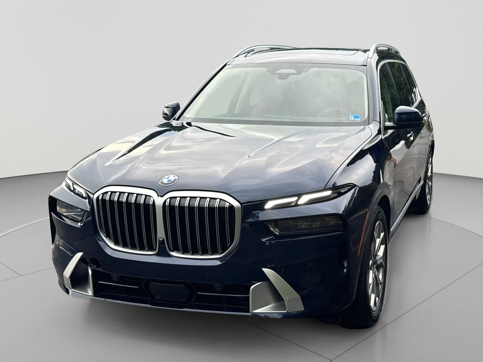 2027 BMW X7