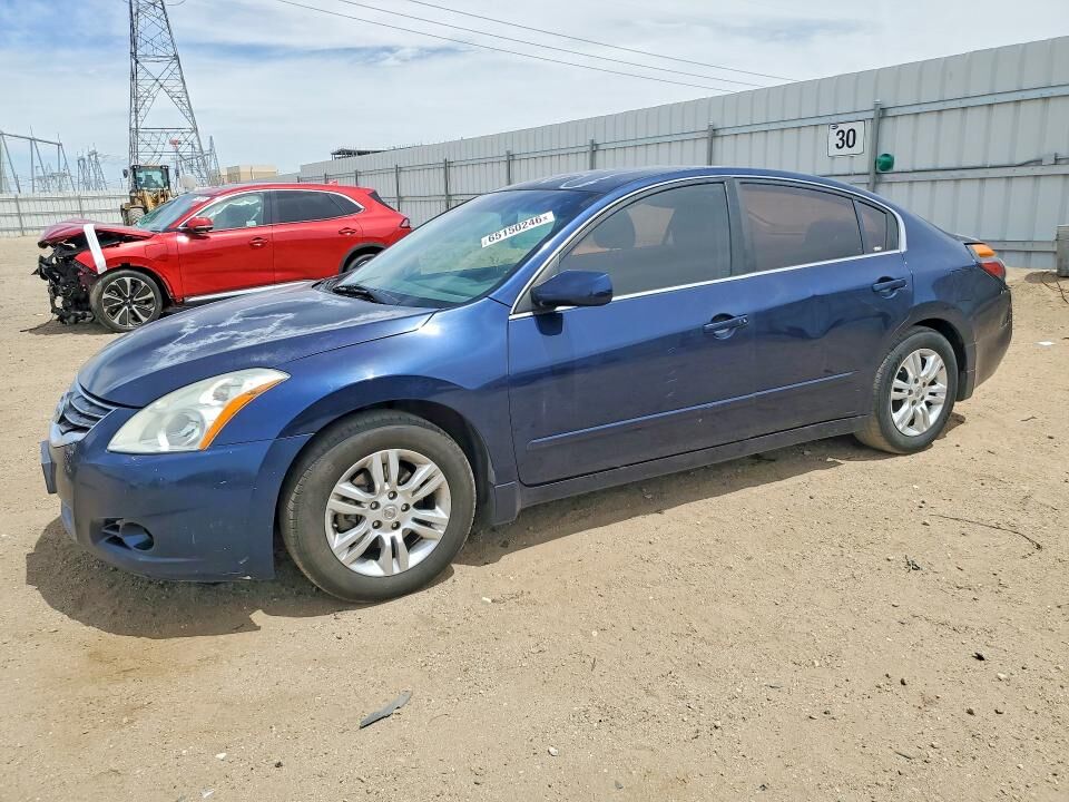 2010 NISSAN Altima