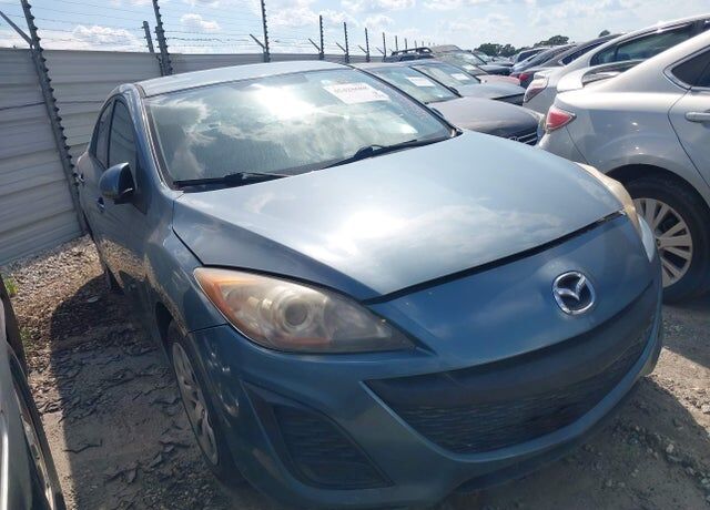 2010 MAZDA Mazda3