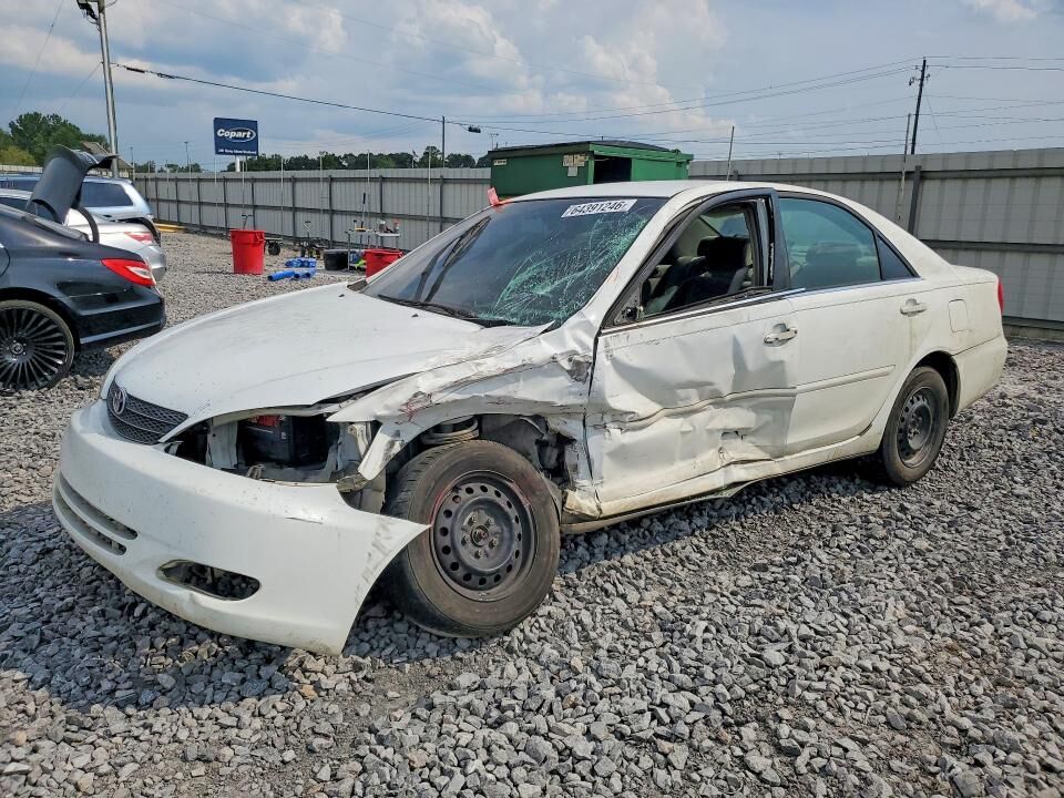2004 TOYOTA Camry