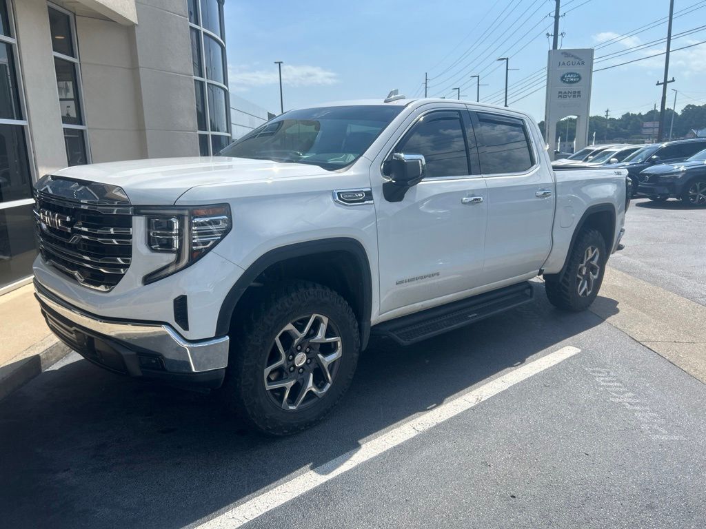 2023 GMC Sierra