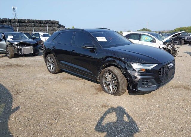 2020 AUDI Q8